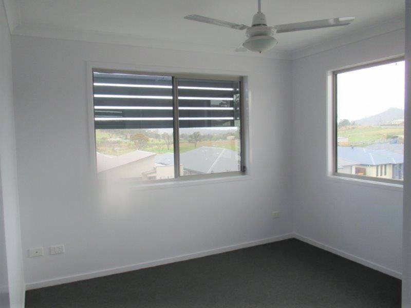 1/7 Parkview Drive, Glenvale QLD 4350