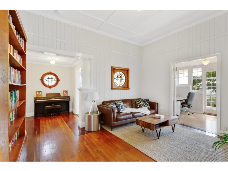 92 Lindsay Street, East Toowoomba QLD 4350