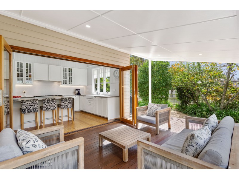 92 Lindsay Street, East Toowoomba QLD 4350