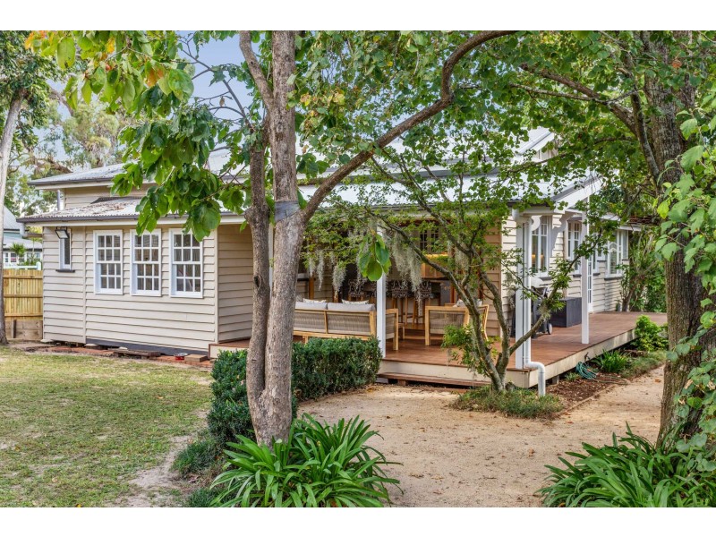 92 Lindsay Street, East Toowoomba QLD 4350