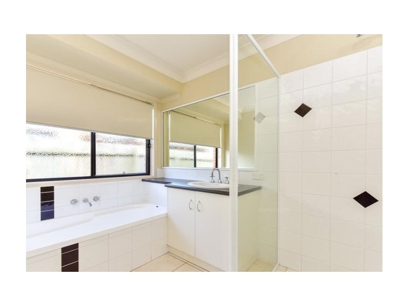 3/3a Burton Street, Harristown QLD 4350