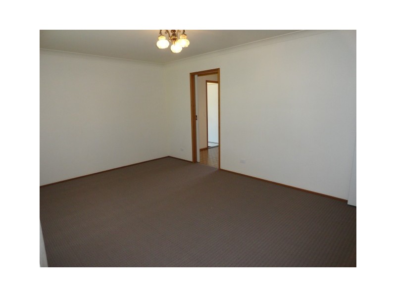 20 Arabian Street, Harristown QLD 4350
