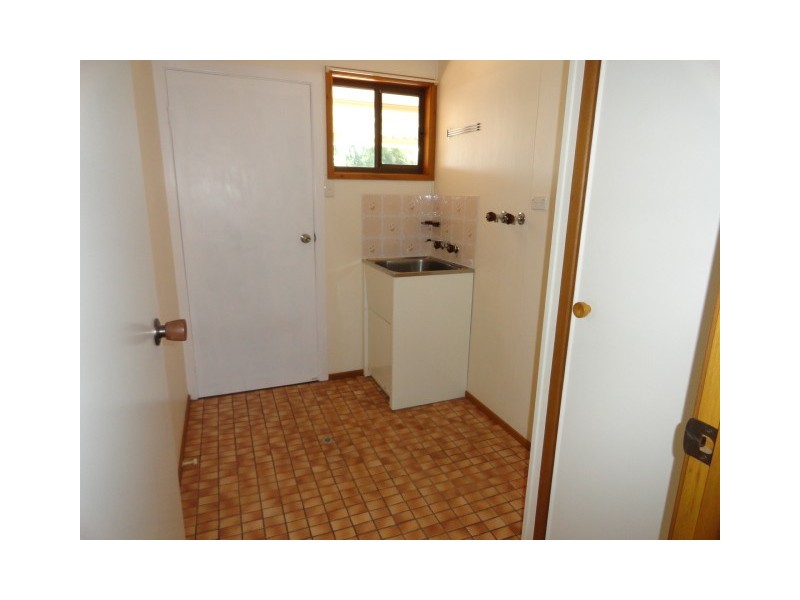 20 Arabian Street, Harristown QLD 4350
