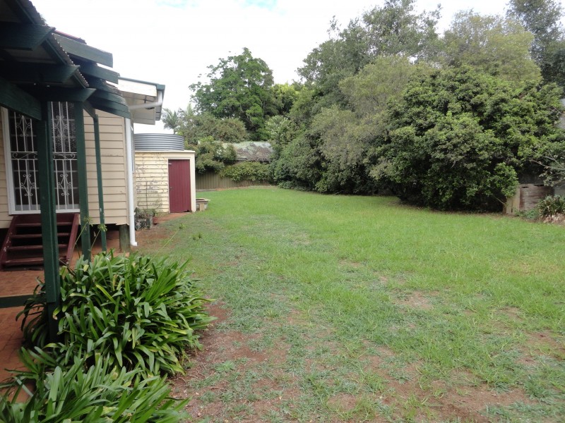 9 Doncaster Street, Toowoomba QLD 4350