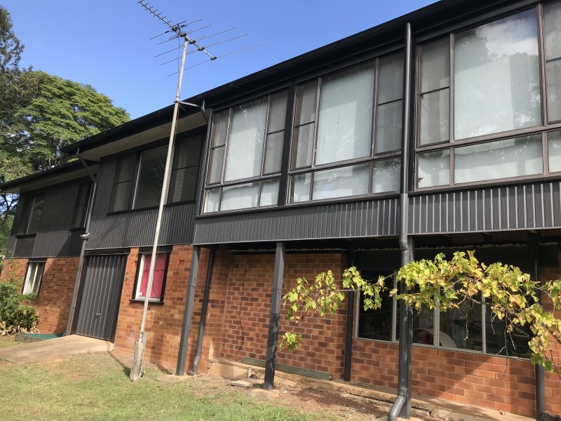 2 Crown Street, Toowoomba QLD 4350