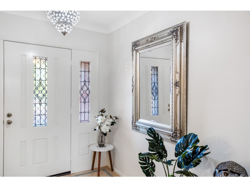 3 Kruiswijk Court, Middle Ridge QLD 4350