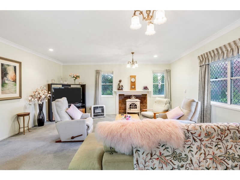 3 Kruiswijk Court, Middle Ridge QLD 4350