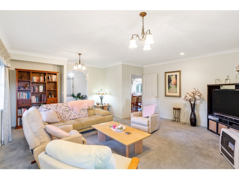 3 Kruiswijk Court, Middle Ridge QLD 4350