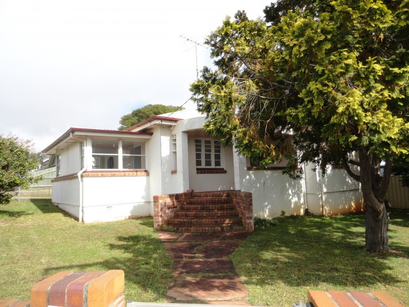 274 Bridge Street, Newtown QLD 4350