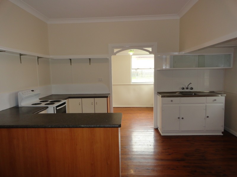 274 Bridge Street, Newtown QLD 4350
