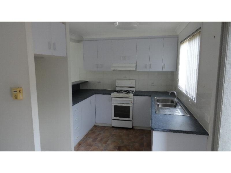 1/251 Herries Street, Newtown QLD 4350