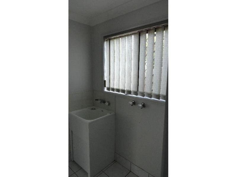 1/251 Herries Street, Newtown QLD 4350