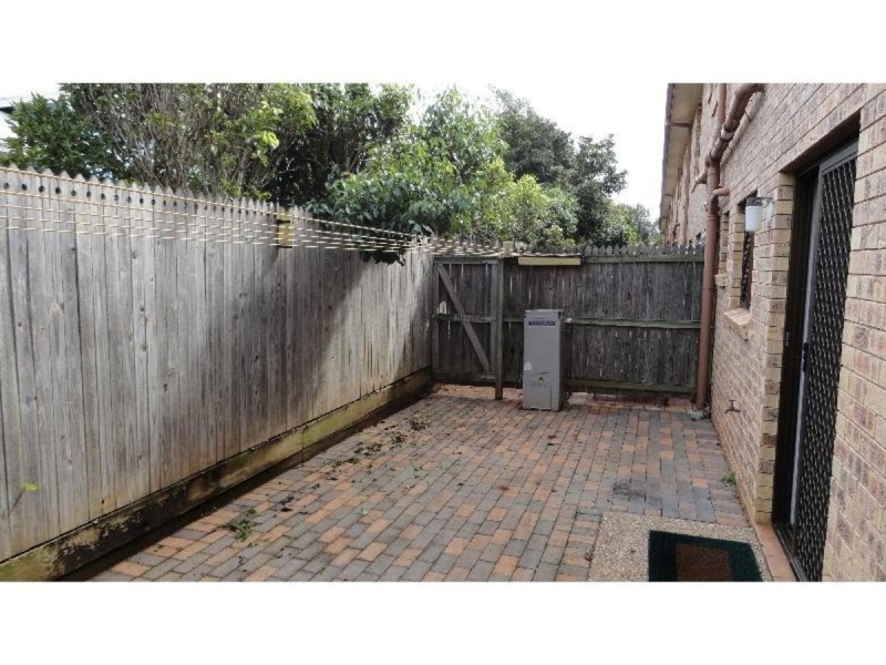 1/251 Herries Street, Newtown QLD 4350