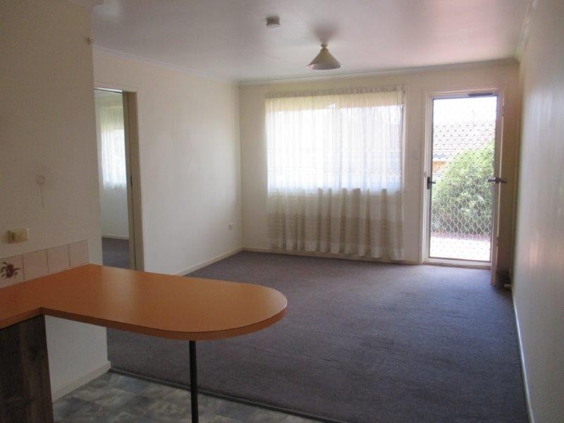 1/30a Esmond Street, Rockville QLD 4350