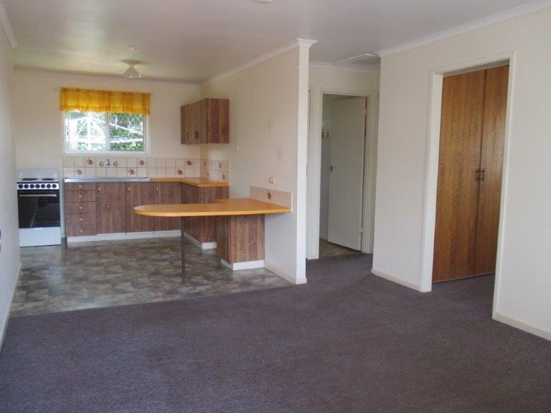 1/30a Esmond Street, Rockville QLD 4350