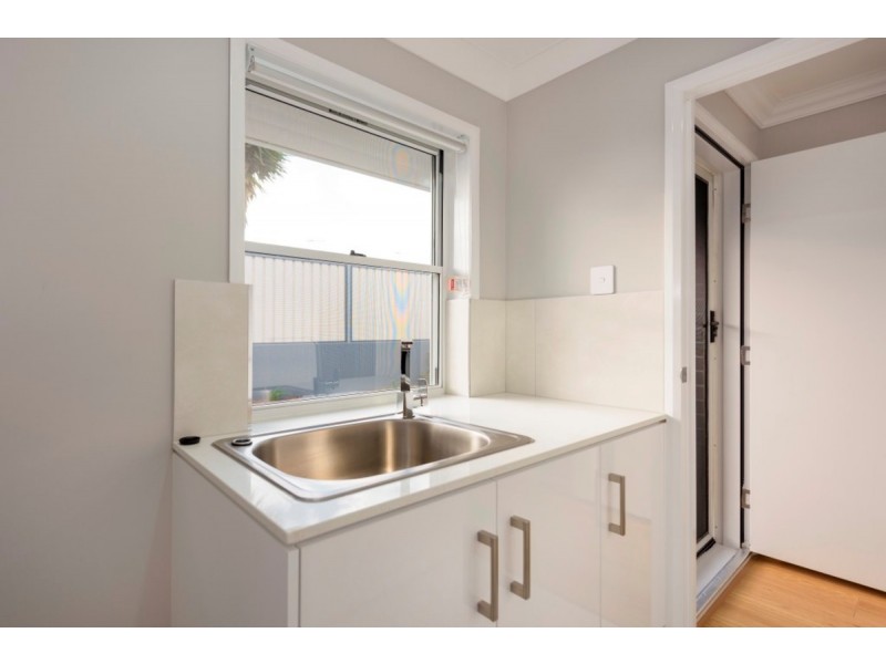 6/20 Gostwyck Street, Newtown QLD 4350