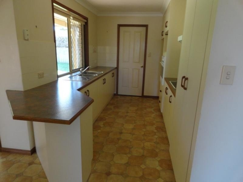 2 Findley Court, Darling Heights QLD 4350