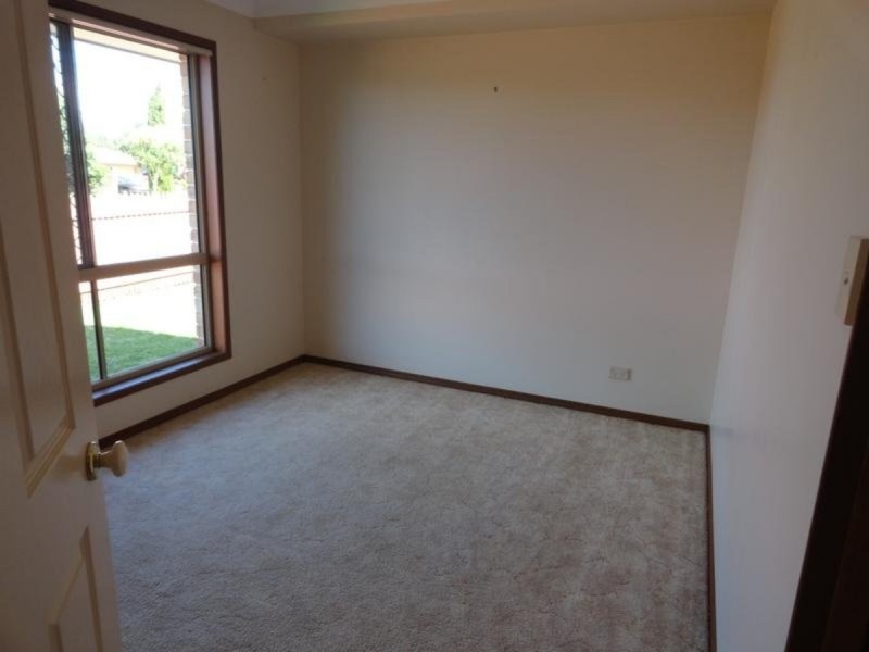 2 Findley Court, Darling Heights QLD 4350