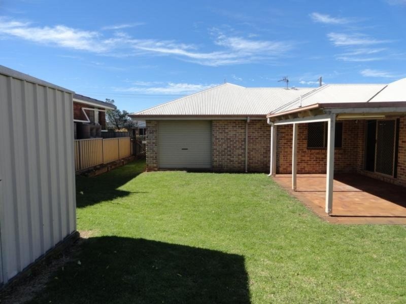 2 Findley Court, Darling Heights QLD 4350