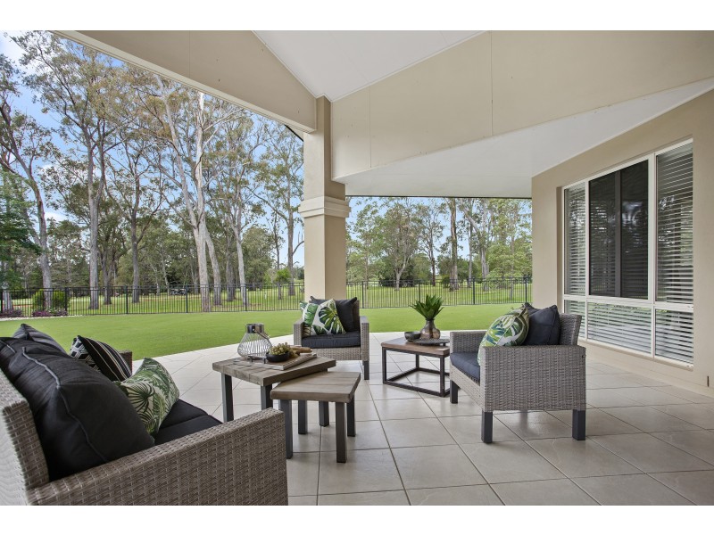 3 St Andrews Court, Middle Ridge QLD 4350