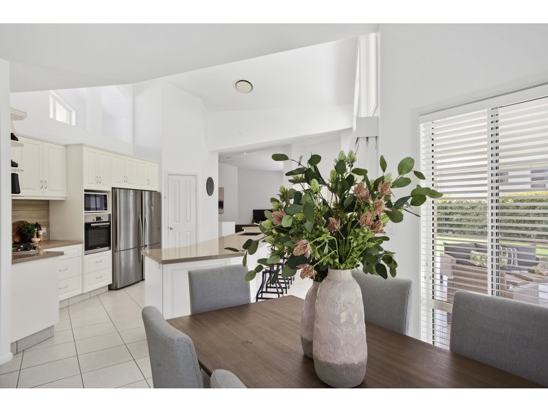 3 St Andrews Court, Middle Ridge QLD 4350