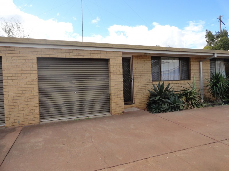 3/55A Mary Street, Mount Lofty QLD 4350