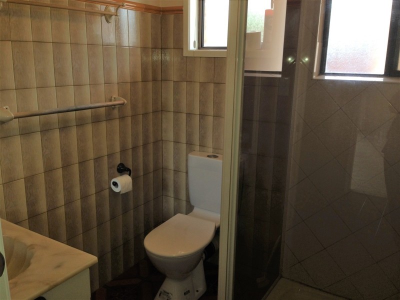 8 Gascony Street, Harristown QLD 4350