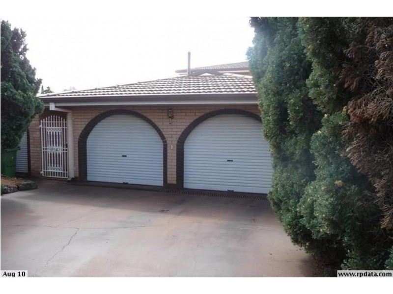 8 Gascony Street, Harristown QLD 4350