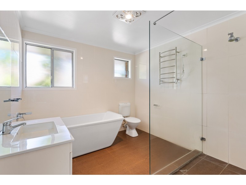 15 Lovett Street, Rangeville QLD 4350