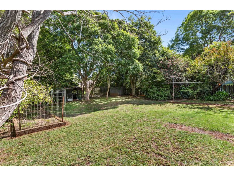 15 Lovett Street, Rangeville QLD 4350