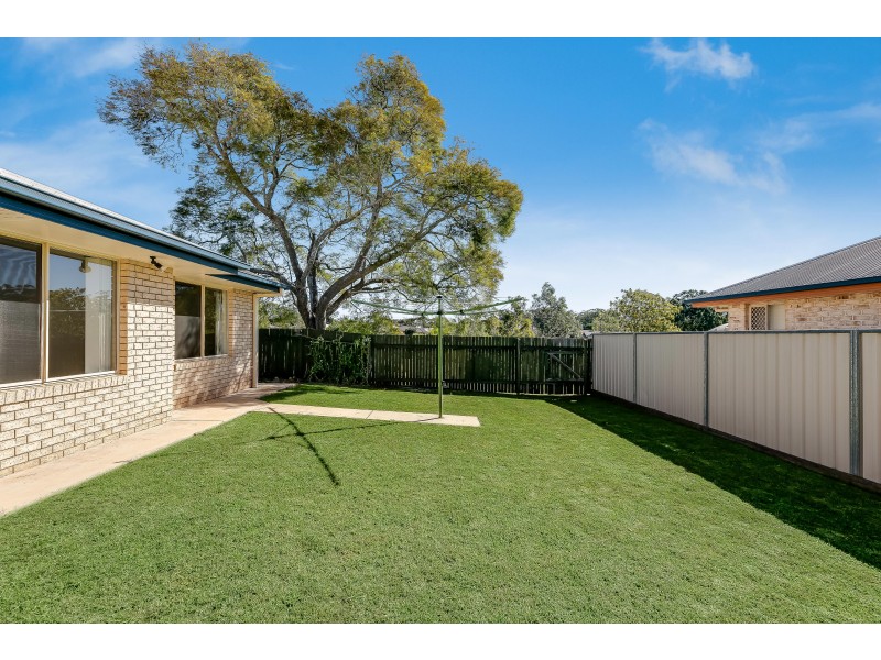 25 Chelwyn Street, Middle Ridge QLD 4350