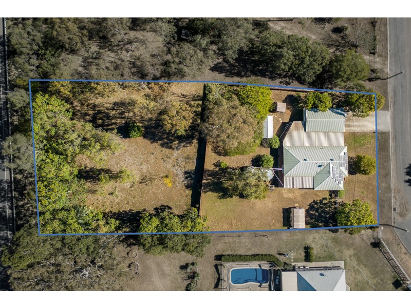 5 Bradton Court, Withcott QLD 4352