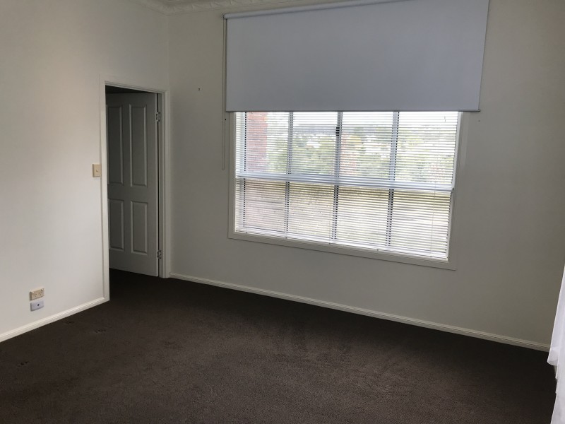 1 Zoe Court, Centenary Heights QLD 4350