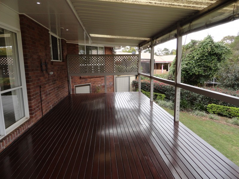 1 Zoe Court, Centenary Heights QLD 4350