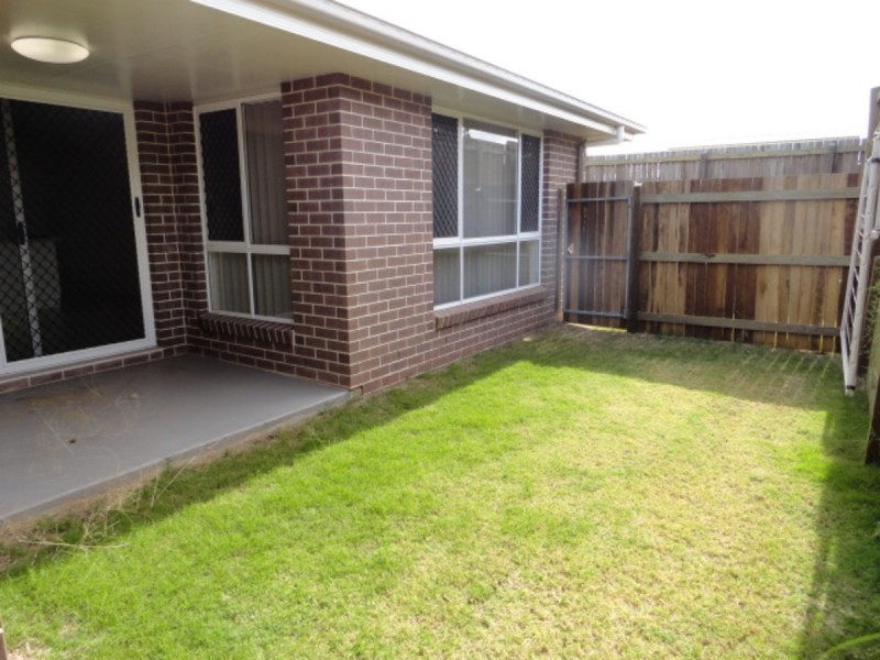 2/12 Tempest Drive, Glenvale QLD 4350
