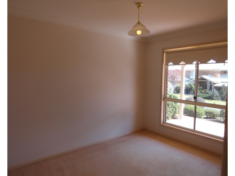 14 Windemere Terrace, Mount Lofty QLD 4350