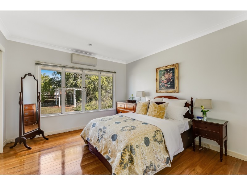 12 Crown Street, Rangeville QLD 4350