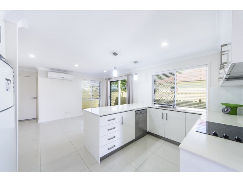 4/3 Phyllis Street, Harristown QLD 4350
