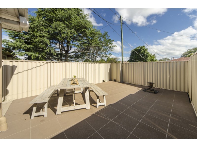 4/3 Phyllis Street, Harristown QLD 4350