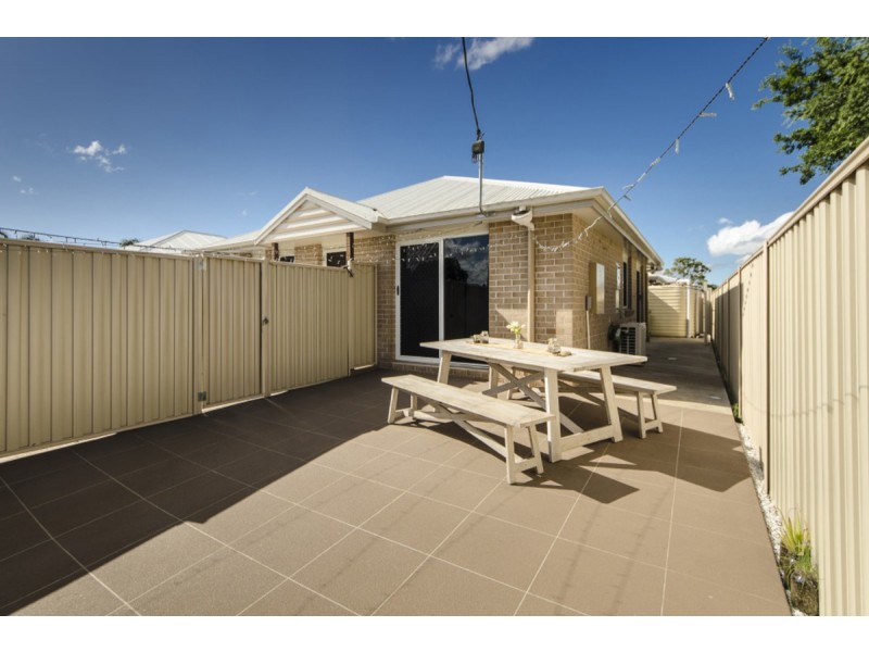 4/3 Phyllis Street, Harristown QLD 4350