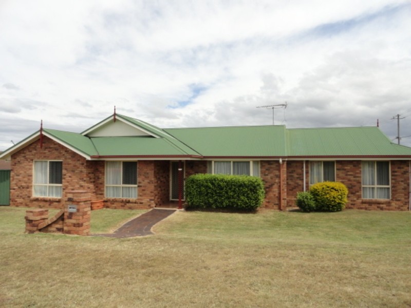 56 Nash Drive, Glenvale QLD 4350
