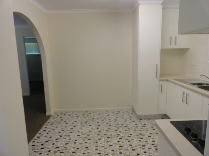 1/218 Mackenzie Street, Rangeville QLD 4350