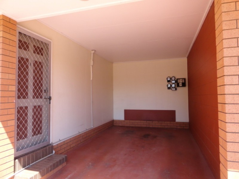 1/218 Mackenzie Street, Rangeville QLD 4350