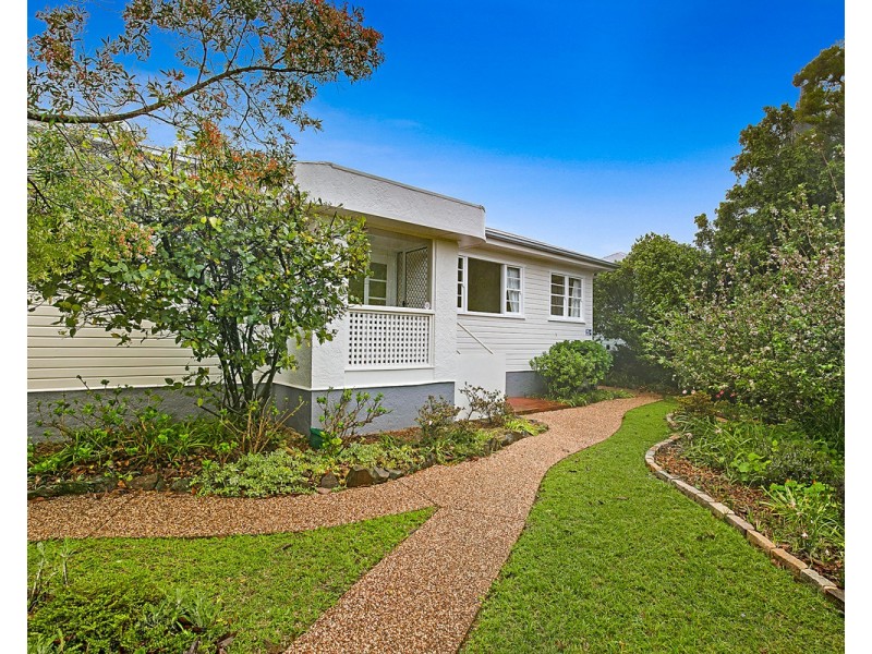 55 Wooldridge Street, Mount Lofty QLD 4350
