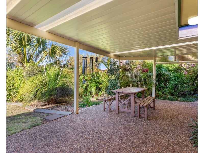 2 Daisy Court, Middle Ridge QLD 4350