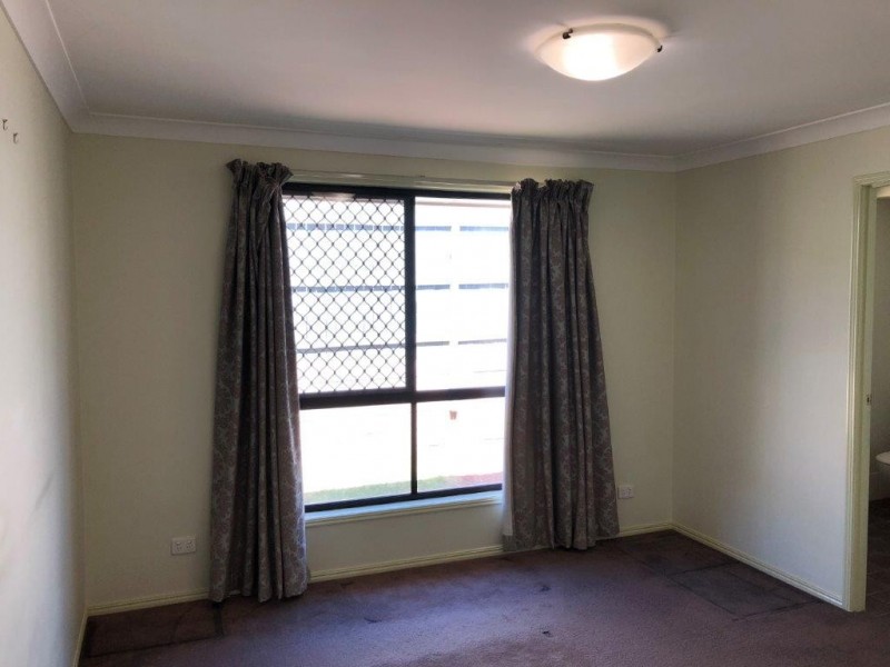 2/12 Underwood Crescent, Harristown QLD 4350