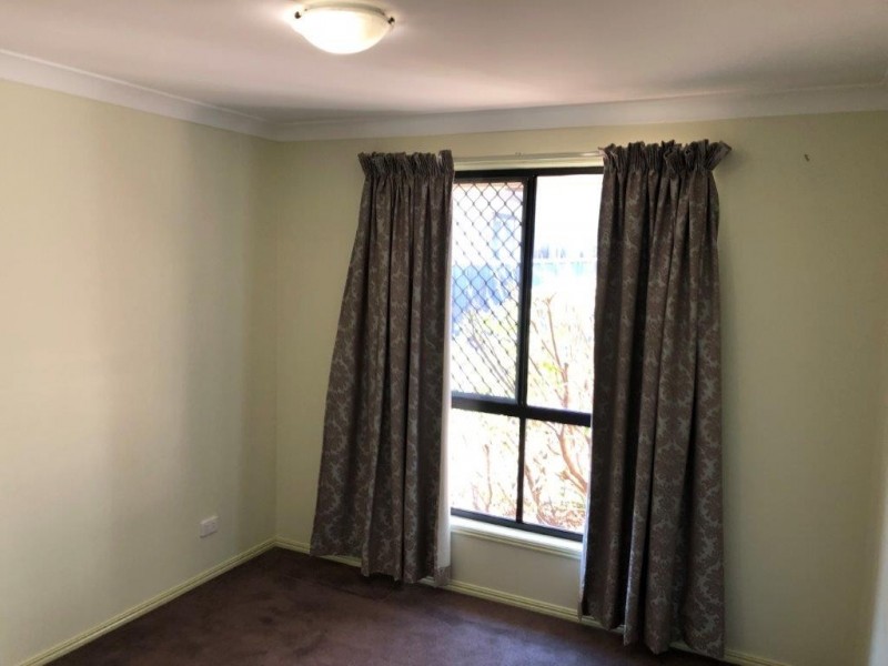 2/12 Underwood Crescent, Harristown QLD 4350