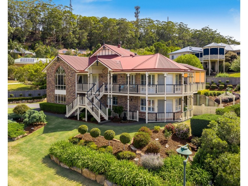 7 Martindale Court, Mount Lofty QLD 4350