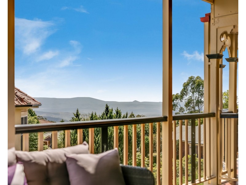 7 Martindale Court, Mount Lofty QLD 4350
