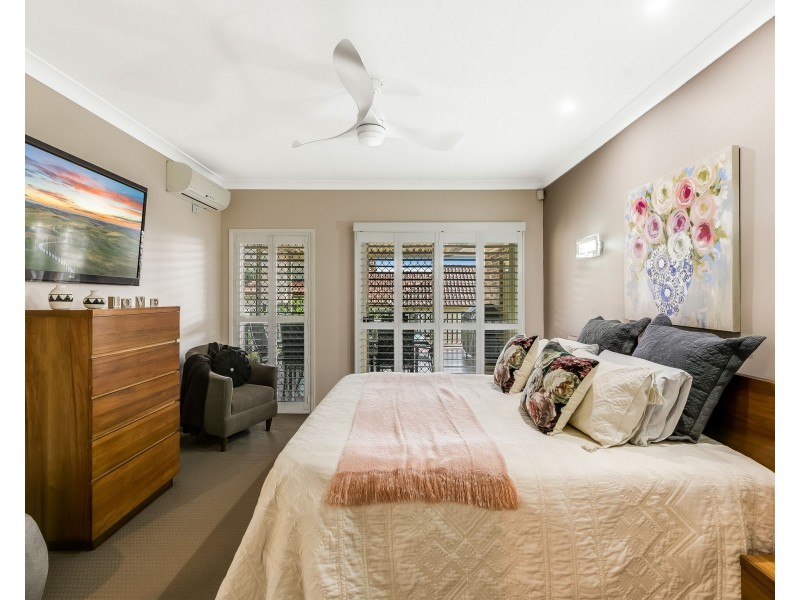 7 Martindale Court, Mount Lofty QLD 4350